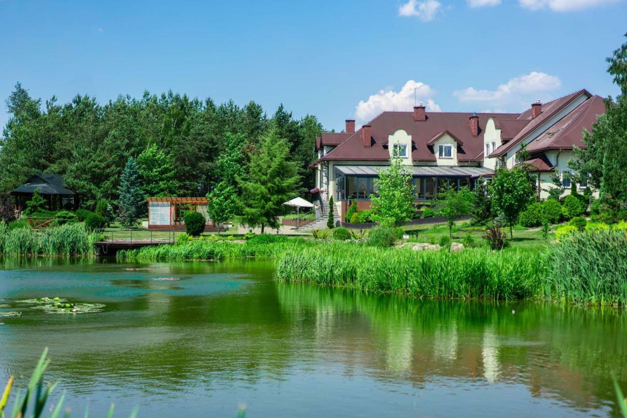 Dworek Helena Hotel Biała Podlaska Eksteriør billede